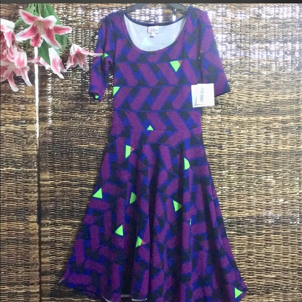 LulaRoe Nicole Dress NWT Size XS